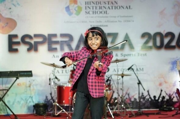 Victoria-Isaac-performing-at-Esperanza-2026-Buckingham-Hall-Karapakkam